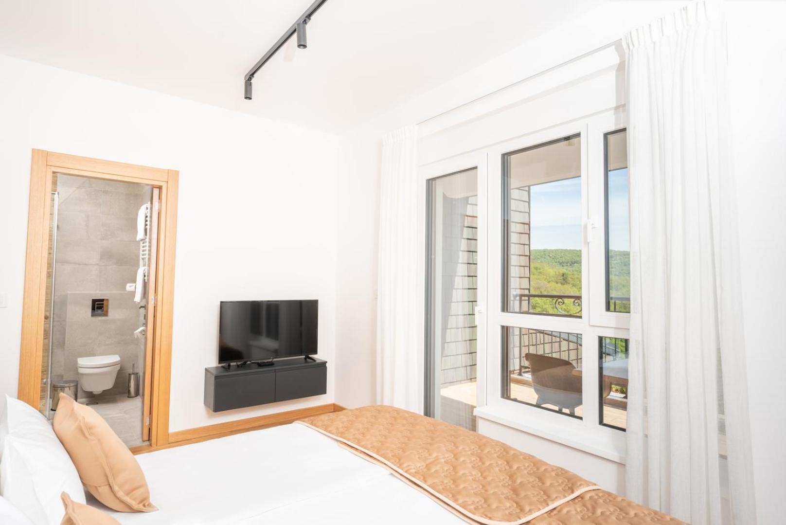 Fruske Residences ヴルドニーク 部屋 写真